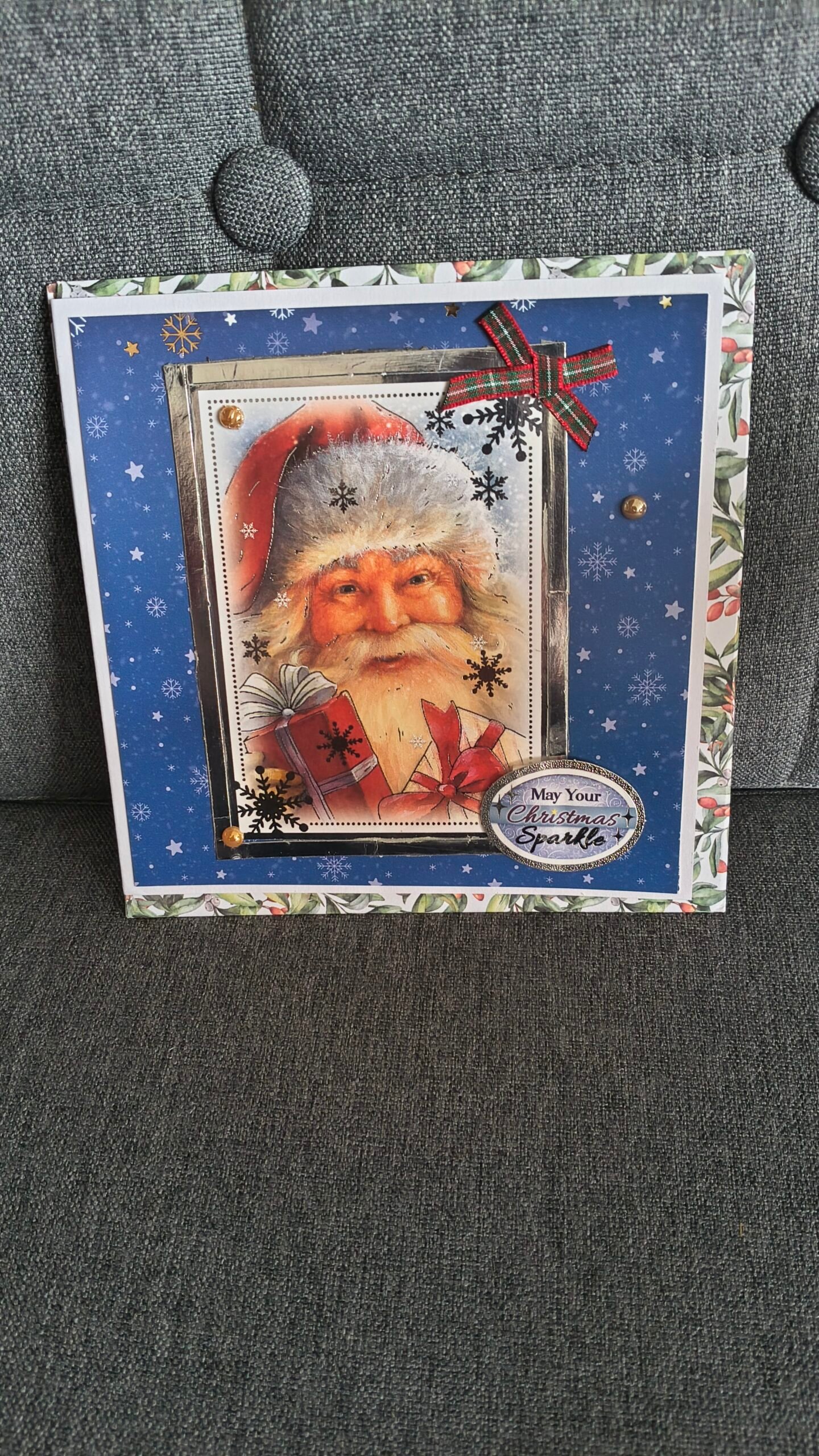 IMG_20260912_123140357_HDR Handmade Christmas Card (6"X6") | BID OR Buy Now - Image 1